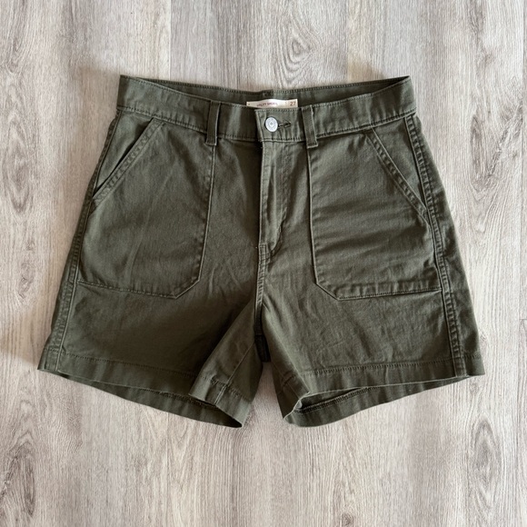 Levi’s Army Olive Green Utility Cotton Stretch Shorts Gorpcore Casual Cool Sz 27 - Picture 3 of 10